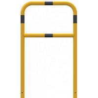 Veiligheidshek geel/zwart met dwarsbalk voor in beton 1400x1000 mm.