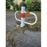 Parkeerbarrière, neerklapbaar, met driehoekigslot