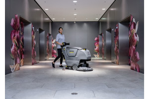 SCHROBMACHINE B 50 W BP PACK 80AH LI+D51