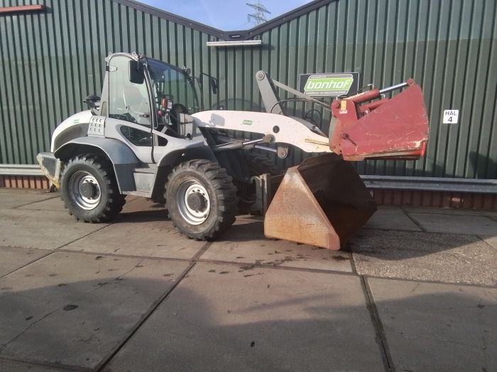 Kramer Shovel 8 Tons met Strautmann Kuilhapper