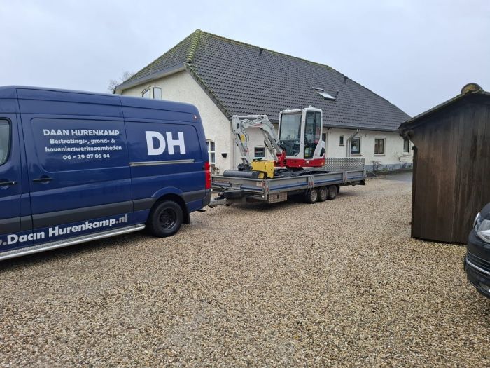 Nieuwe Takeuchi TB225