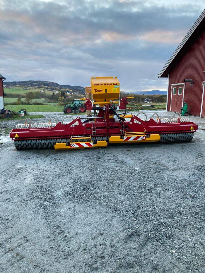 Vredo DZ 358.07.5 Agri Twin