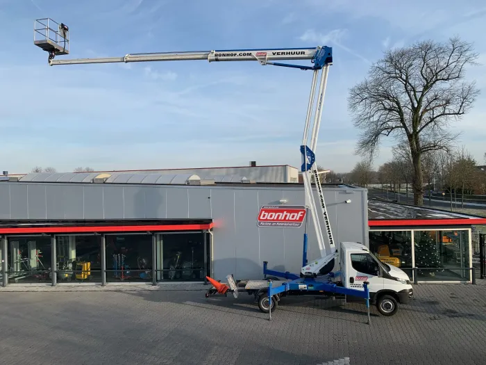 Autohoogwerkers 25 meter