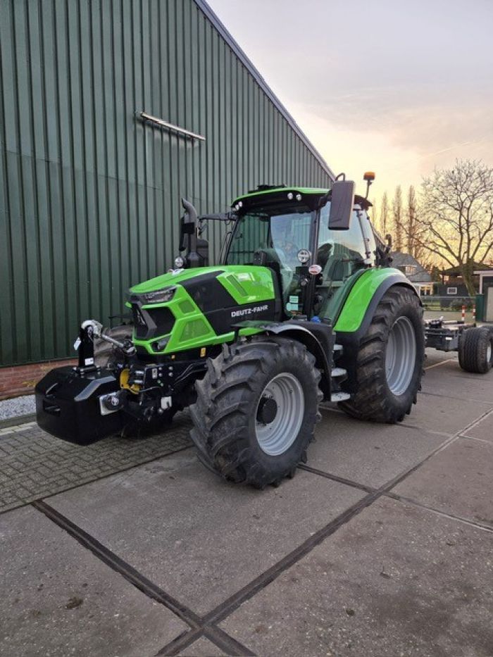 Zeer complete Deutz Fahr 6150.4 TTV (demo tractor)
