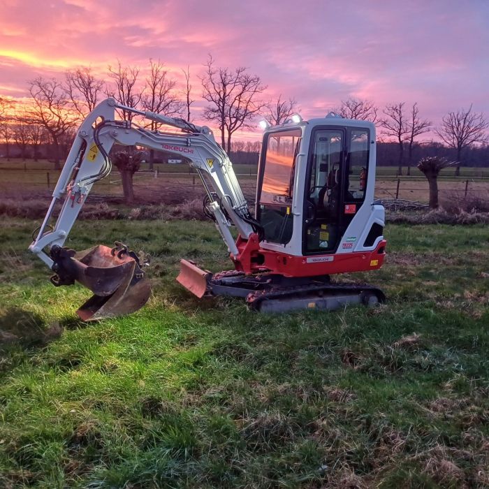 Onlangs afgeleverd, Takeuchi TB225 LSA Extra
