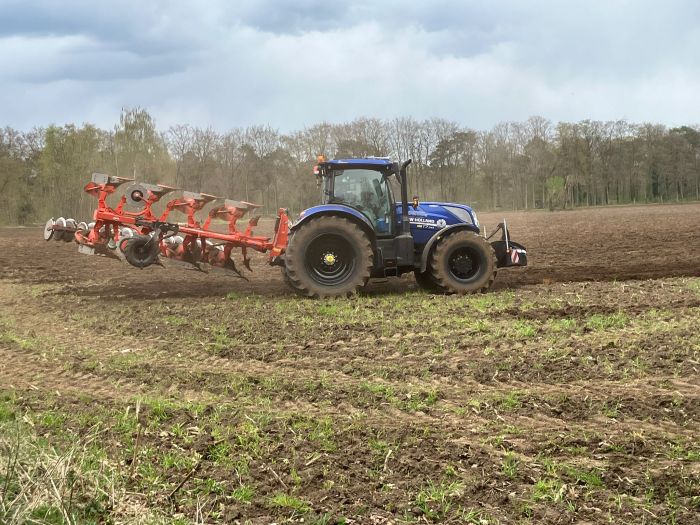 Kuhn Vari-Master 4-schaar ploeg