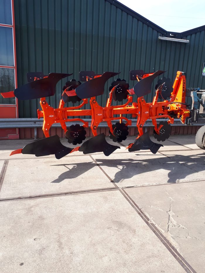 Kuhn Vario ploegen