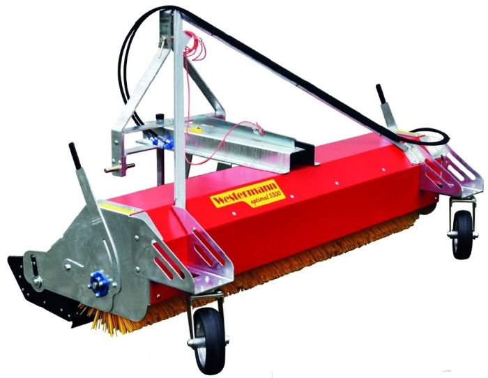 Veegmachine achter tractor