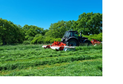 Kuhn FC 883 vlindermaaier