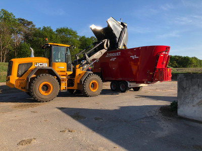 Trioliet Solomix 3400 ZK T en Trioliet Triomaster S 300