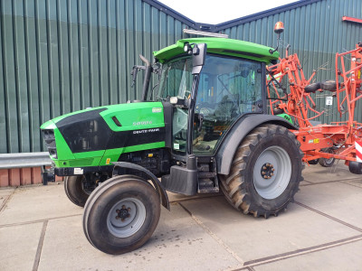 Jong gebruikte Deutz Fahr 5090