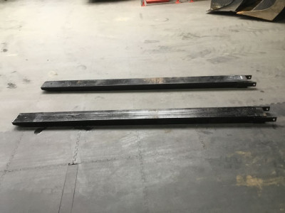 - - Verlenglepels Heftruck