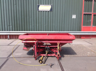 Lely CENTERLINER CB 1600 Kunstmeststrooier