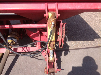 Lely CENTERLINER CB 1600 Kunstmeststrooier