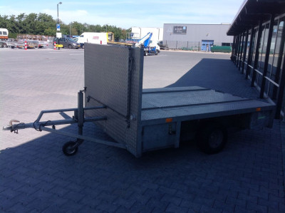 - - Auto Aanhanger