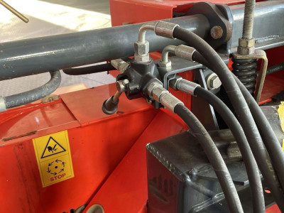 Kuhn MC 180 S Quatro Maishakselaar