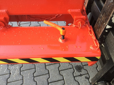 - - Heftruck Kraanarm