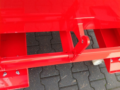 - - Heftruck Kiepbak