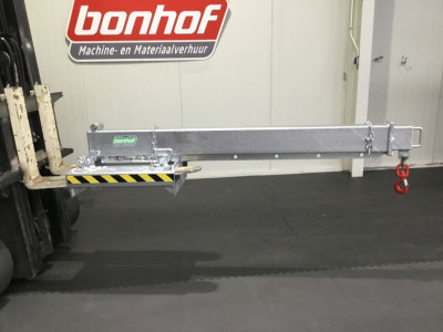 - - Heftruck Kraanarm
