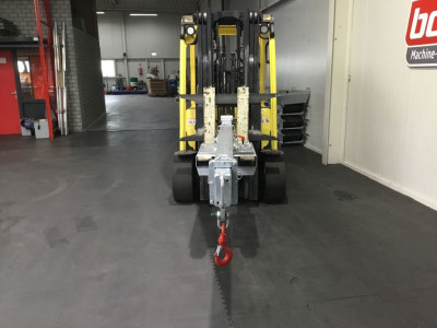 - - Heftruck Kraanarm