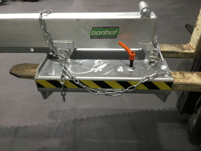 - - Heftruck Kraanarm