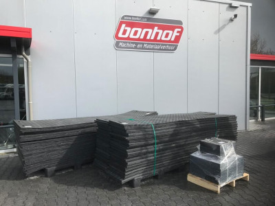 - - Rijplaten 3 Meter