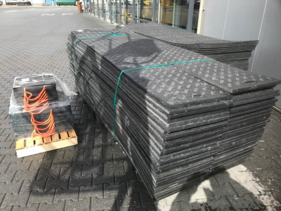 - - Rijplaten 3 Meter