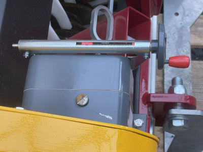Vredo DZ 5 Turf Fix 65 Doorzaaimachine