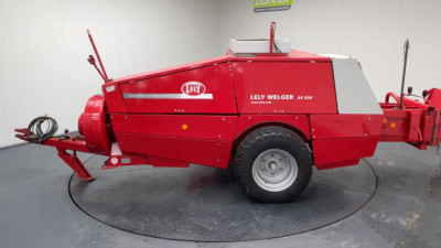 Welger AP 830 Balenpers