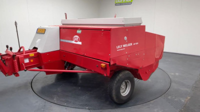 Welger AP 830 Balenpers
