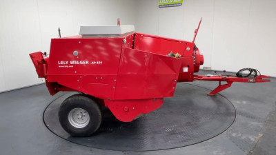 Welger AP 830 Balenpers