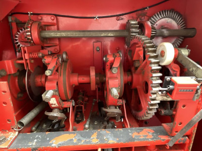 Welger AP 830 Balenpers