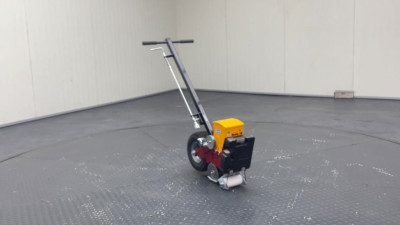 Vredo TURF BUDDY Doorzaaimachine