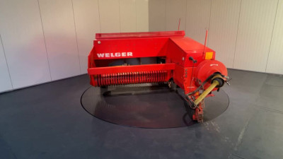 Welger AP 830 Balenpers