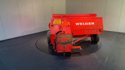 Welger AP 830 Balenpers
