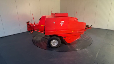 Welger AP 830 Balenpers