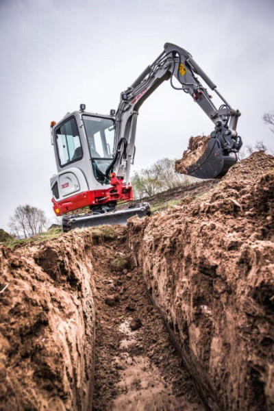 Takeuchi TB225 Minigraver