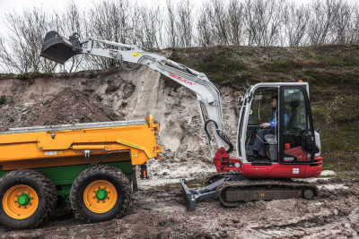 Takeuchi TB240 Minikraan
