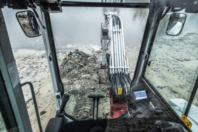 Takeuchi TB240 Minikraan