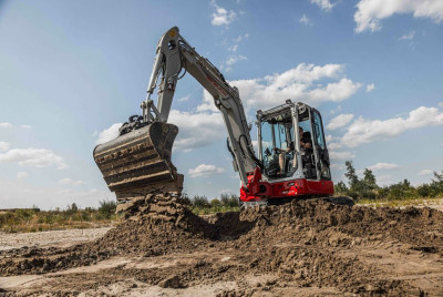 Takeuchi TB350 R Binnendraaier