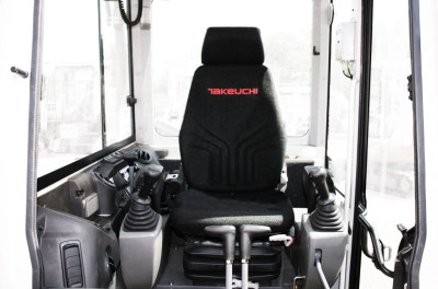 Takeuchi TB260 Graafmachine