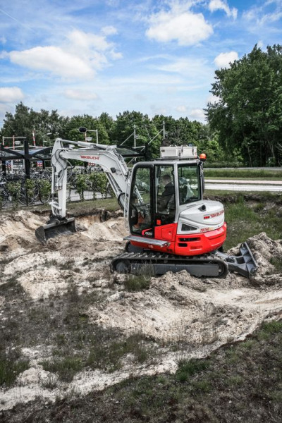 Takeuchi TB260 Graafmachine