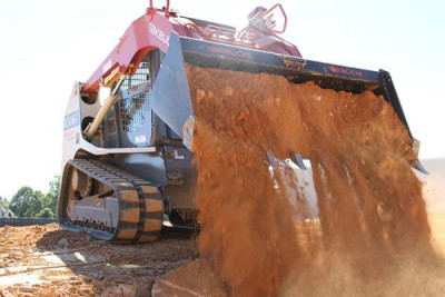 Takeuchi TL 12R2 Schranklader
