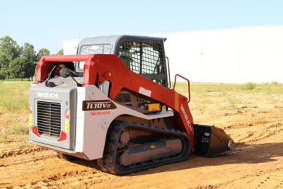 Takeuchi TL 10V2 Schranklader