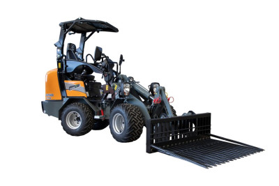 Giant G1500 X-TRA Shovel
