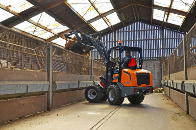 Giant G2700 HD+ Shovel