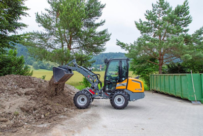Giant G2700 X-TRA HD Shovel