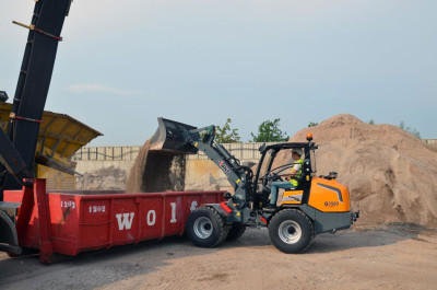 Giant G3500 X-TRA Shovel