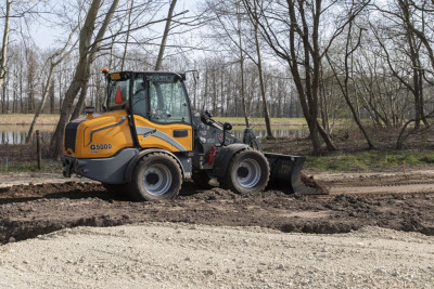 Giant G5000 X-TRA Shovel