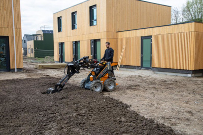 Giant GS800 Skid Steer Lader